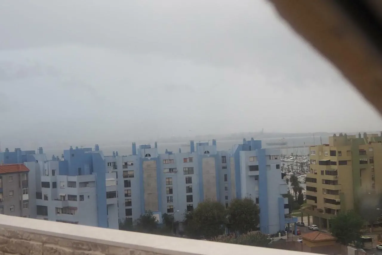 Tiny Apartment On The Roof Touching Gibraltar La Línea de la Concepción Spanien